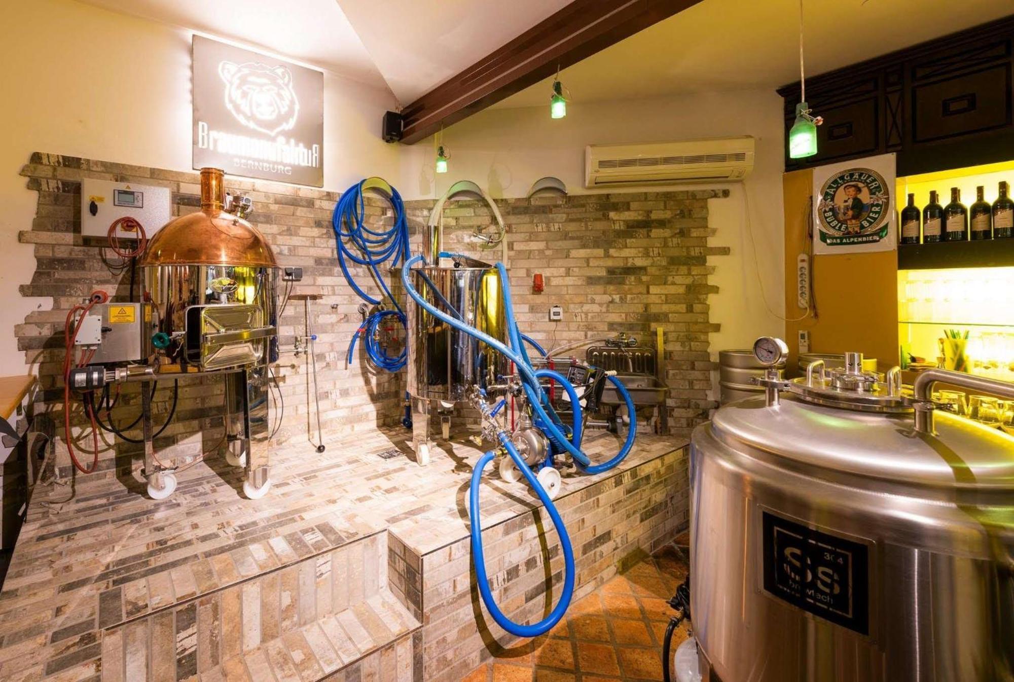 Askania Hotel & Brauhaus Bernburg Ngoại thất bức ảnh